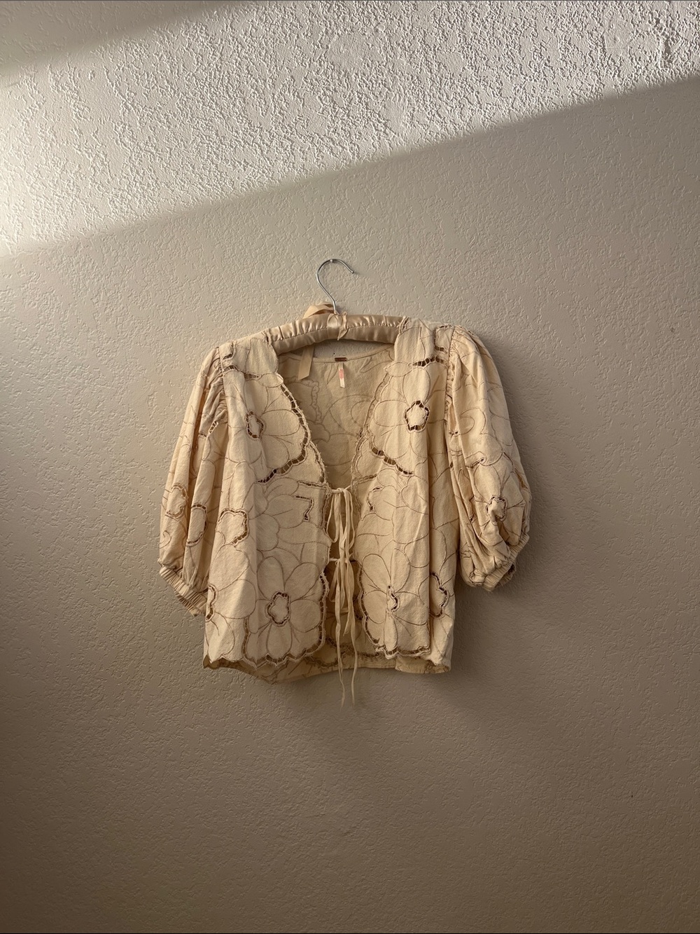 Free People Cream Eyelet Tie-Front Puff Sleeve Top - Picture 6 of 6
